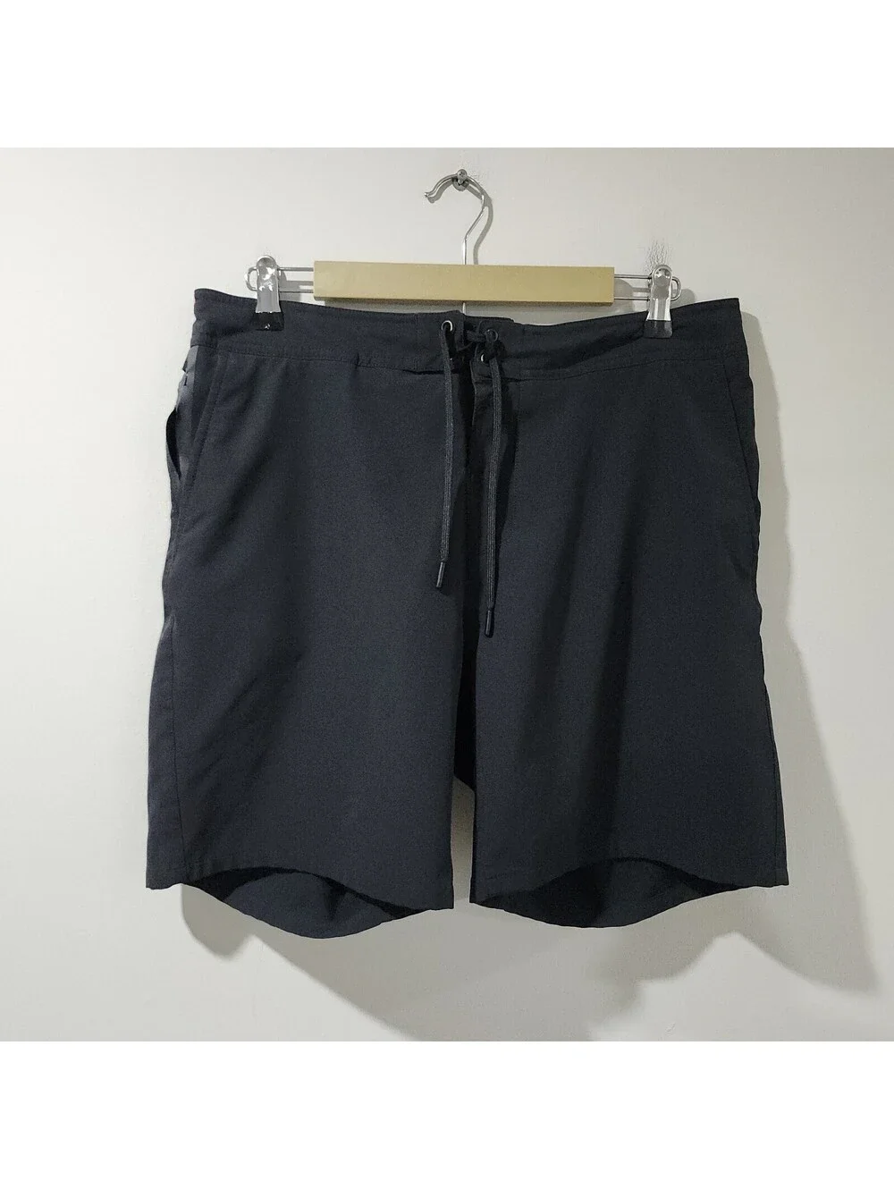 Ten Thousand Foundation Short Mens Large 7